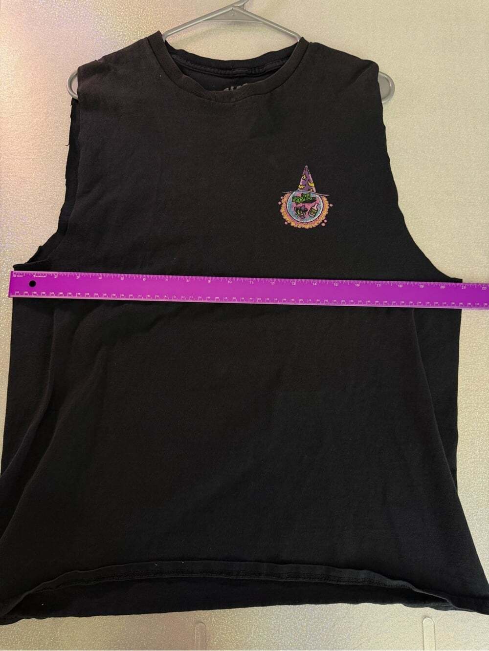 ALAB tank top cut off sleeves Black Graphic Muscle Tee with Colorful Patch - Picture 12 of 12